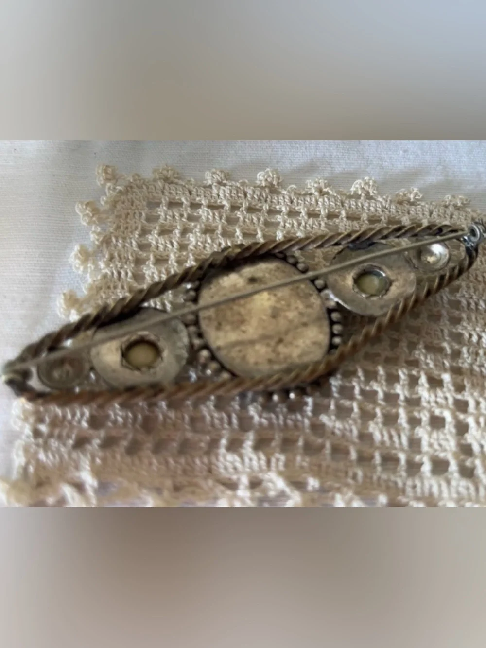 Vintage Southwestern Turquoise Blue Cabochon Silver Tone Brooch Pin, oval
